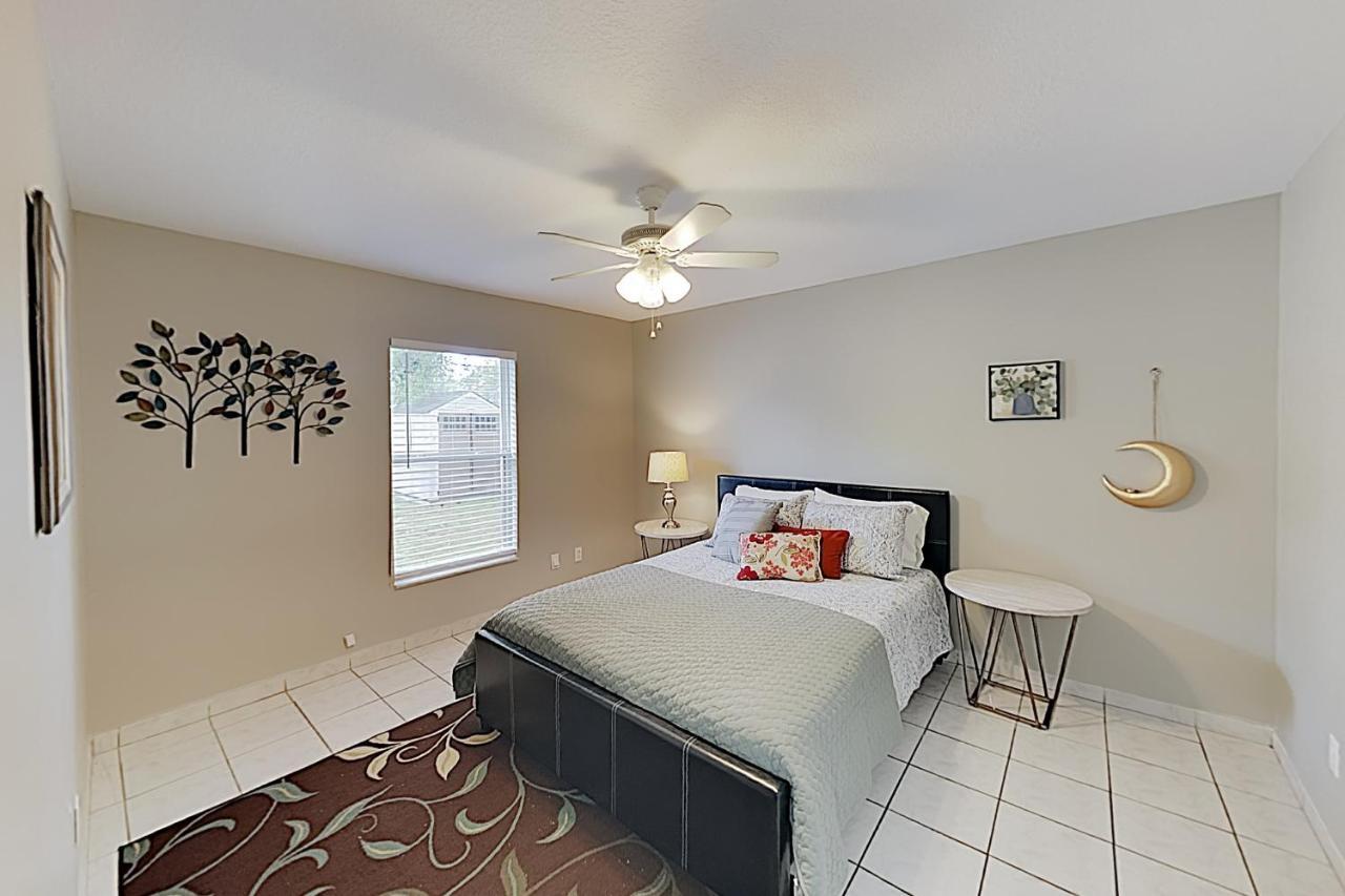 New Listing! “Butterfly Bungalow” In City Center Home Tampa Esterno foto